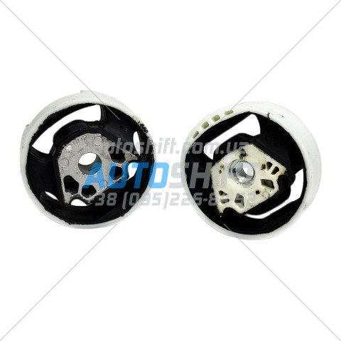 Комплект сайлентблоків підрамника VW VAG 1K0199868Q 1K0199867Q