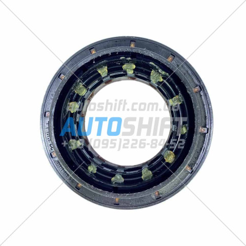 Сальник фланця роздатки MERCEDES VITO 722.6 (передній кардан) A0179975547 A6392800600 40mm*70mm*13/20mm