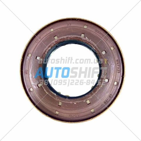 Сальник фланця роздатки MERCEDES VITO 722.6 (передній кардан) A0179975547 A6392800600 40mm*70mm*13/20mm